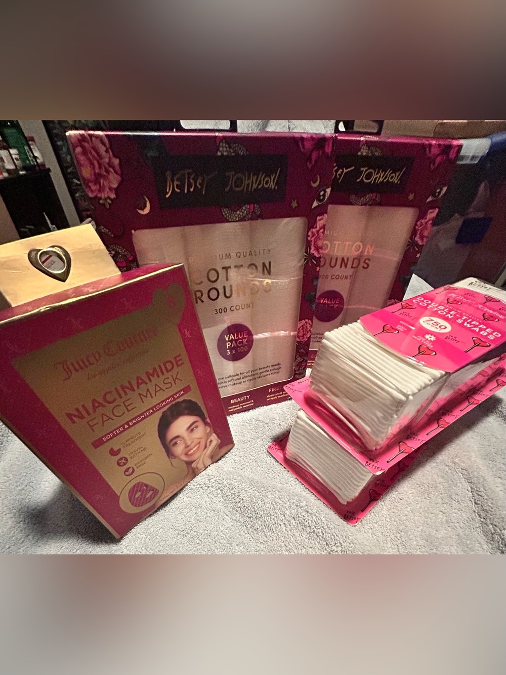 BETSEY JOHNSON/JUICY COUTURE BEAUTY BUNDLE/COTTON SWABS & ROUNDS/FACE MASKS/NWT!